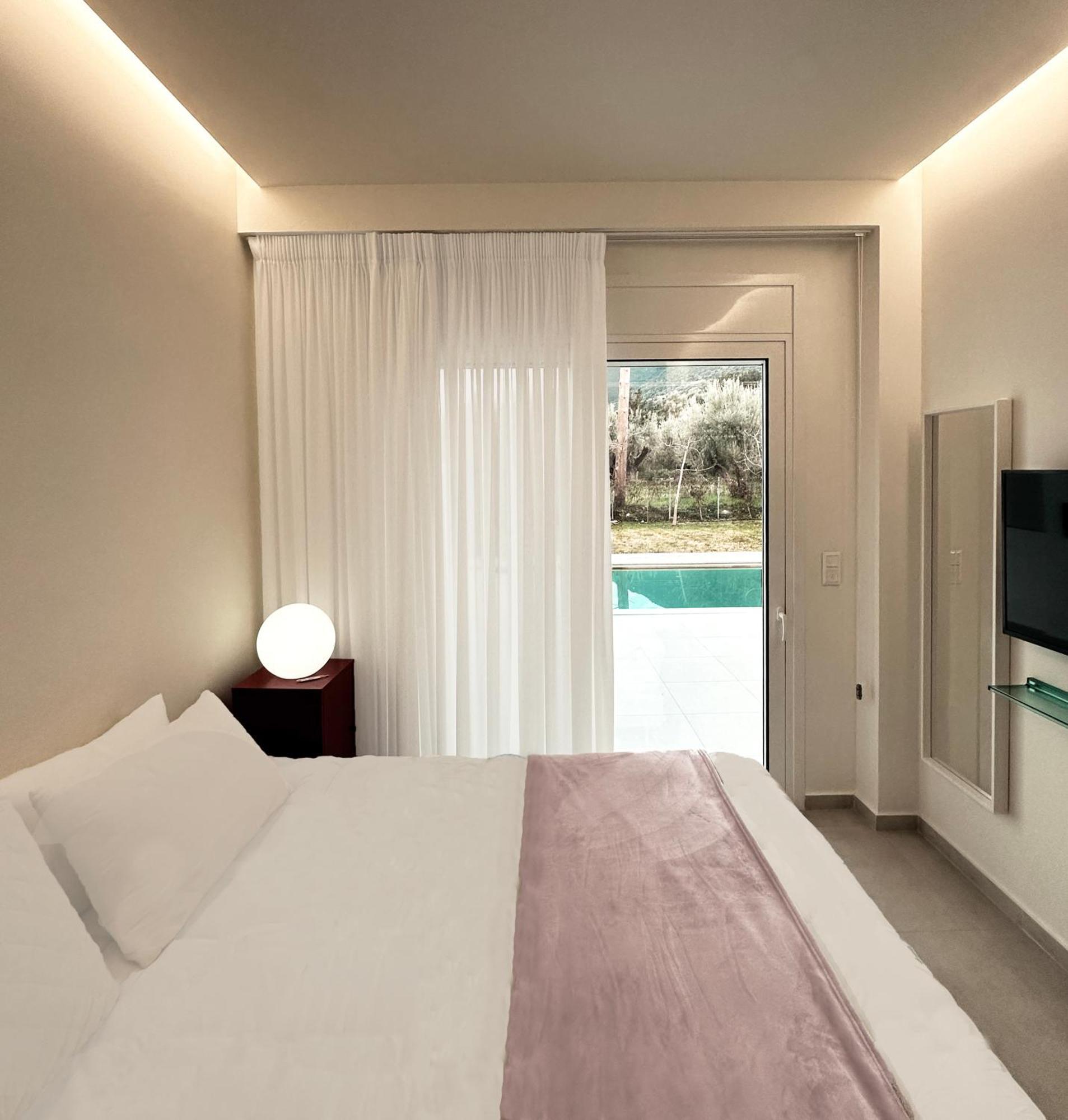 Splash Suites With Private Pools Нікіана Екстер'єр фото