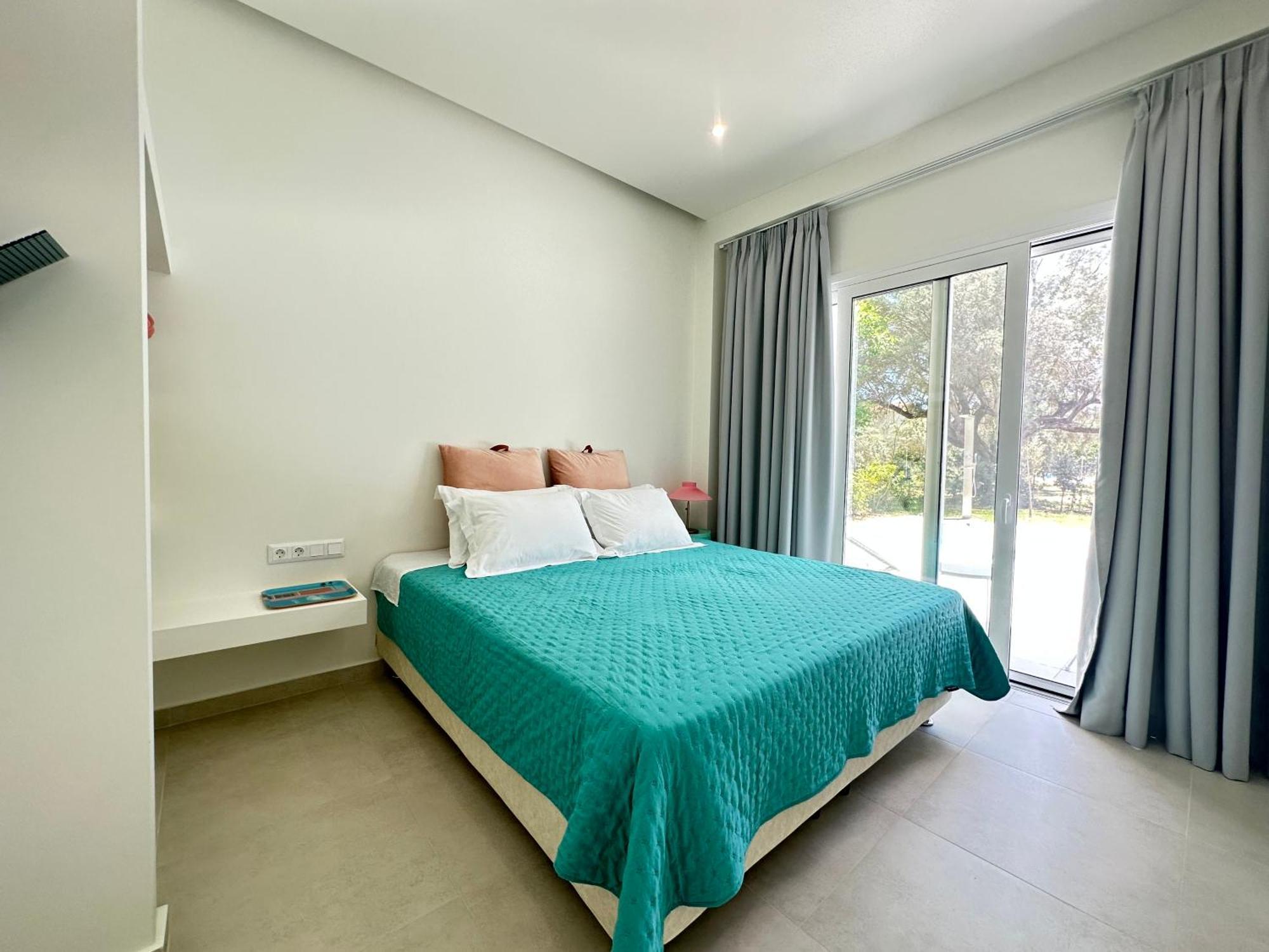 Splash Suites With Private Pools Нікіана Екстер'єр фото