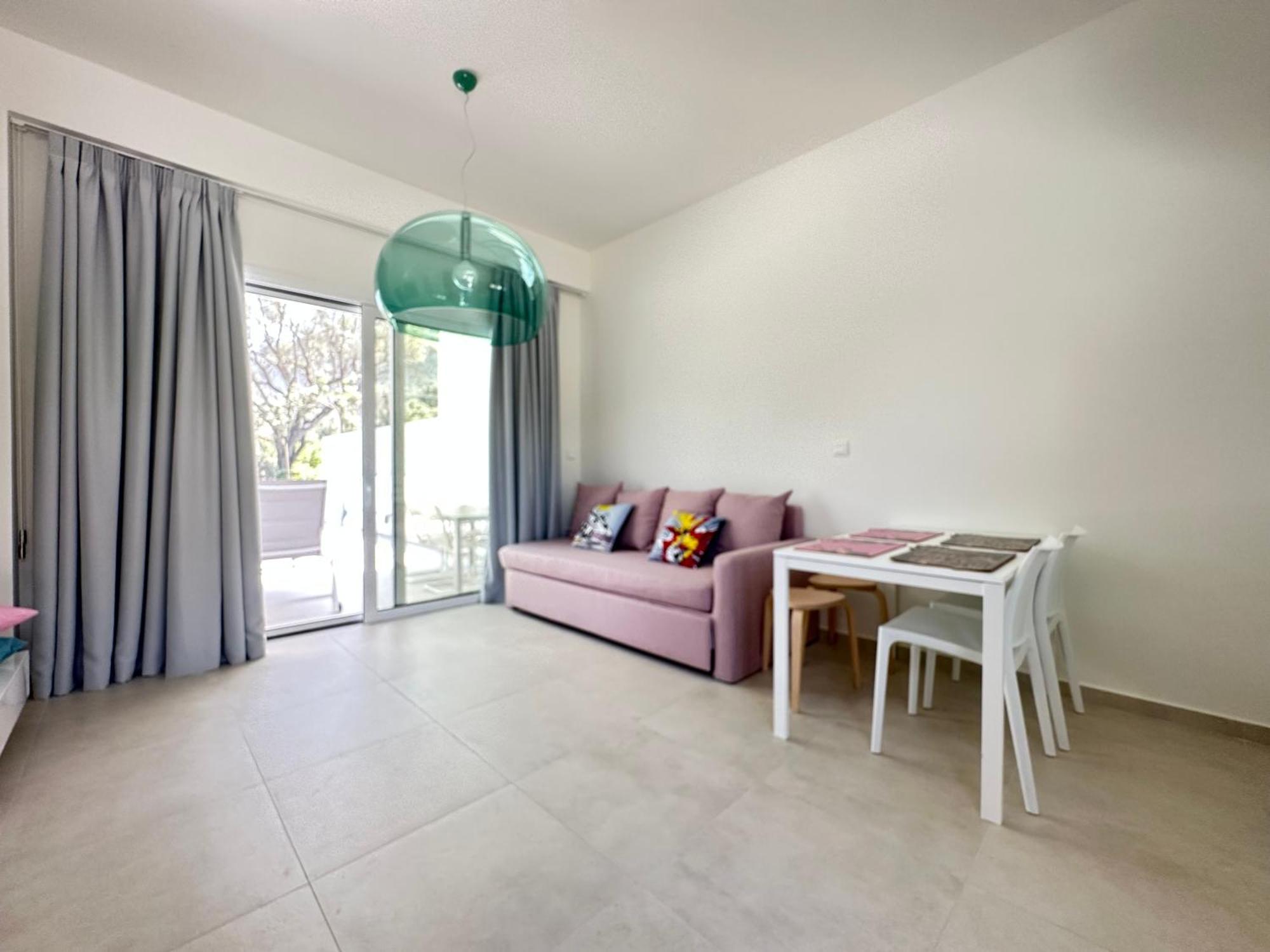 Splash Suites With Private Pools Нікіана Екстер'єр фото